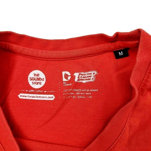 DC Comics Graphic Red Top Tee T-shirt 100% Cotton Size: M - Picture 3 of 4